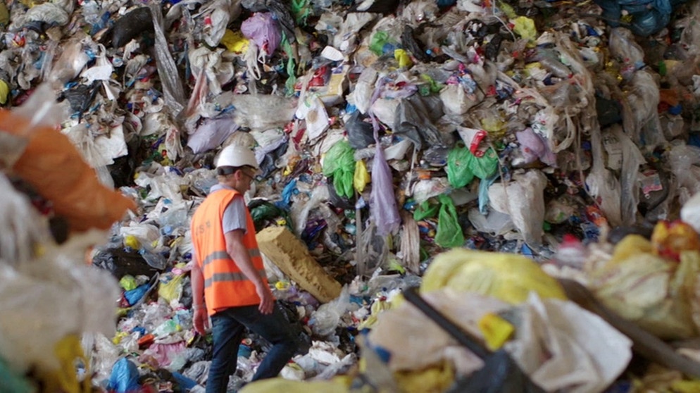 Die Müllberge wachsen. Leben wir in einer Wegwerf-Gesellschaft? | Bild: SWR