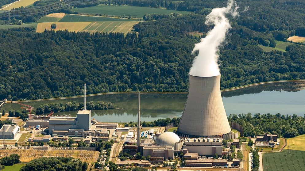 Kernkraftwerk Isar aus der Luft | Bild: picture-alliance/dpa