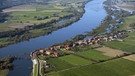 Verlauf der Elbe zwischen Boizenburg (unweit der ehemaligeen deutsch-deutschen Grenze) und Wittenberge | Bild: picture-alliance/dpa