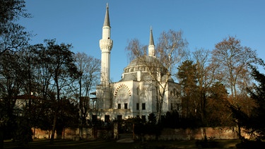 Die Şehitlik-Moschee in Berlin Tempelhof | Bild: picture-alliance/dpa