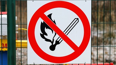 Arbeitsschutz-Symbol: Feuer, offenes Licht und Rauchen verboten | Bild: colourbox.com