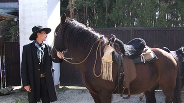Bandit mit Pferd | Bild: BR
