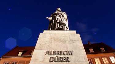 "Albrecht Dürer"- Denkmal auf dem Albrecht-Dürer-Platz in Nürnberg | Bild: picture-alliance/dpa