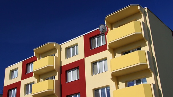 Haus mit Balkons | Bild: colourbox.com