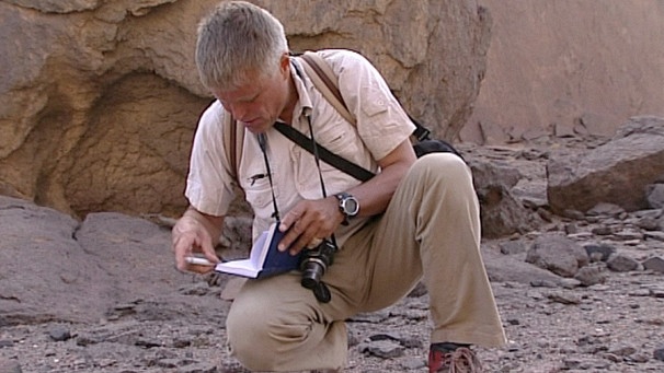 Forscher in der Wüste | Bild: BR