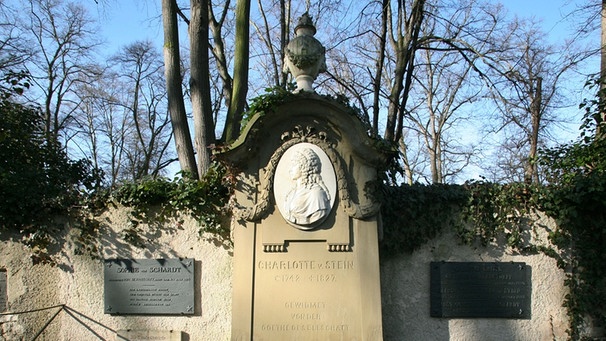 Goethes Liebschaften: Charlotte von Steins Grab | Bild: picture-alliance/dpa