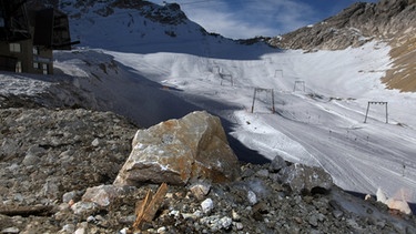 Schneemangel auf der Zugspitze | Bild: picture-alliance/dpa