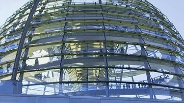 Glaskuppel des Bundestags | Bild: BR