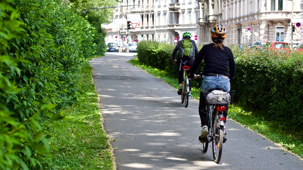 Fahrrad fahren ist nachhaltig und gesund. | Bild: colourbox.com