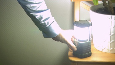 Batterielampe für den Stromausfall | Bild: SWR
