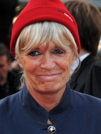 Jacques-Yves Cousteaus Witwe Francine Cousteau - mit der typischen roten Wollmütze | Bild: picture-alliance/dpa