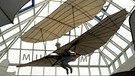 Modell eines Flugapparats im Otto-Lilienthal-Museum | Bild: picture-alliance/dpa