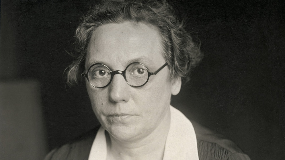 Marie Juchacz, Sozialpolitikerin und Frauenrechtlerin, um 1930.
| Bild: picture-alliance / IMAGNO/Schostal Archiv | Anonym