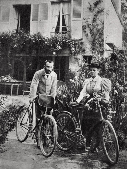 Pierre und Marie Curie mit Fahrrädern | Bild: picture-alliance/dpa; The Print Collector / Heritage-I