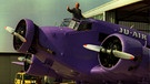Ju 52 in lila als Werbeträger | Bild: picture-alliance/dpa
