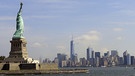 Freiheitsstatue in New York, Liberty Island. Am 28. Oktober 1886 wurde die Freiheitsstatue von New York auf Liberty Island eingeweiht. Was ihr noch nicht über Lady Liberty wusstet. | Bild: picture-alliance/dpa