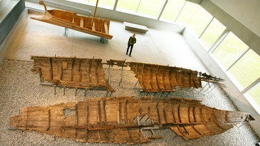 Limes in Bayern: Überreste zweier hölzener Militärschiffe aus der Römerzeit | Bild: dpa-Report