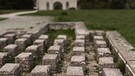 Limes in Bayern: Überreste der Fußbodenheizung einer römischen Villa am Limes in Weißenburg | Bild: picture-alliance/dpa