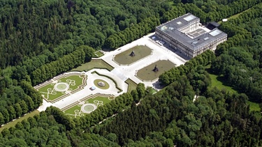 Luftbild vom Schlosspark Herrenchiemsee | Bild: picture-alliance/dpa