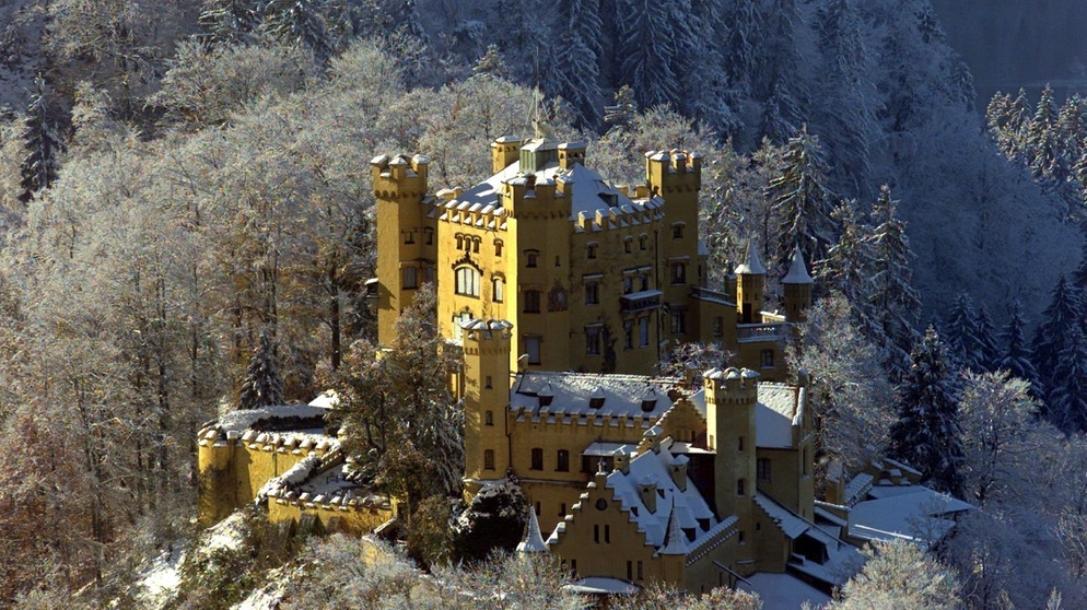 Schloss Hohenschwangau im Winter | Bild: picture-alliance/dpa