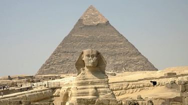 Sphinx von Gizeh und Chephren-Pyramide | Bild: picture-alliance/dpa
