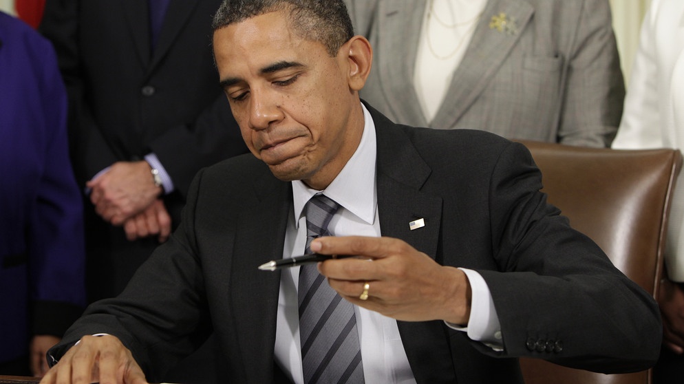 Zum Weltlinkshändertag am 13. August: Ex-US-Präsident Barack Obama gehört auch zu den berühmten Linkshändern. Sportler, Politiker, Musiker oder Künstler: Welche Berühmtheiten sind Linkshänder? Ein kleiner Überblick zum internationalen Tag der Linkshänder. | Bild: picture-alliance/dpa