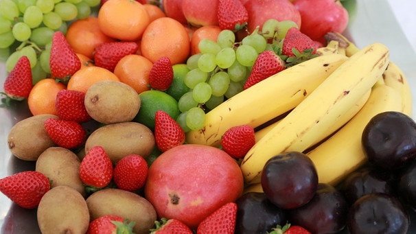 Verschiedene Obstsorten, die bei einer Fruktoseintoleranz oder Fructosemalabsorption unbekömmlich sein können | Bild: picture alliance/APA/picturedesk.com/Karl Schöndorfer