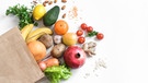 Papiertüte mit Obst und Gemüse | Bild: stock.adobe.com/mizina