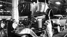 1927: Autos werden bei Ford am Fließband zusammengesetzt | Bild: colourbox.com
