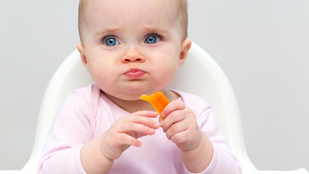 Baby beim Essen | Bild: colourbox.com