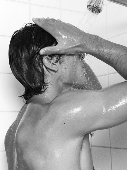 Mann, der duscht | Bild: colourbox.com