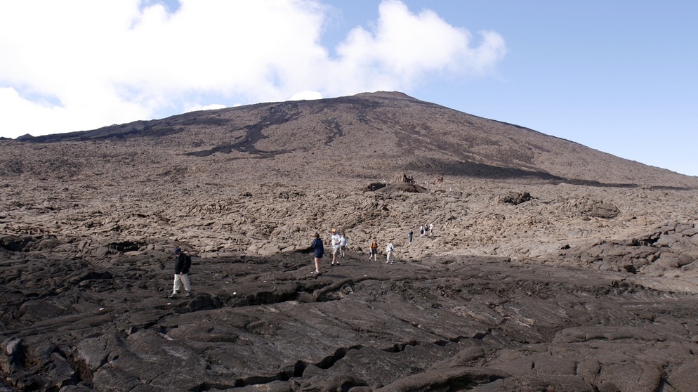 Vulkantyp Schildvulkan: Der Vulkan Piton de la Fournaise auf La Réunion | Bild: picture-alliance/dpa