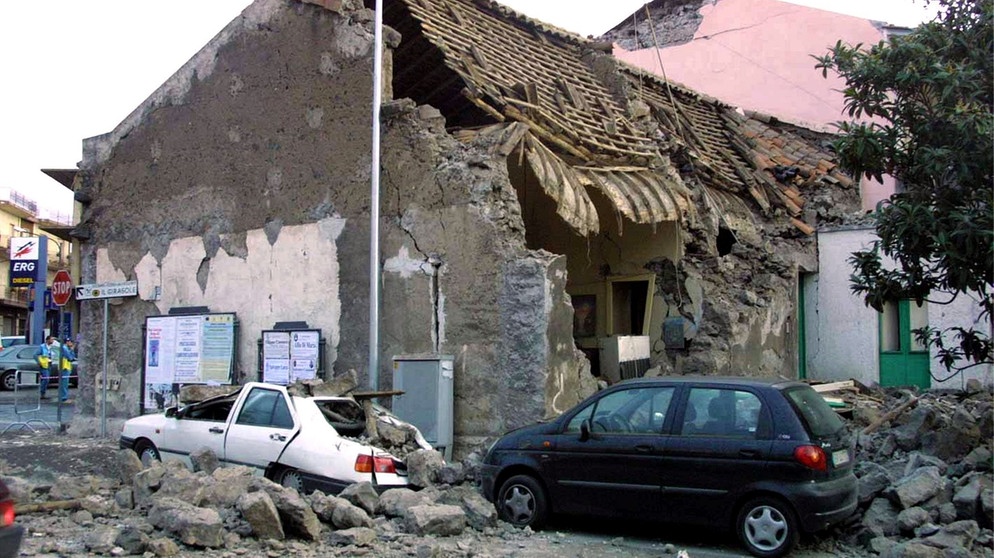 Erdbeben am Vulkan Ätna, 29.10.2002 | Bild: picture-alliance/dpa