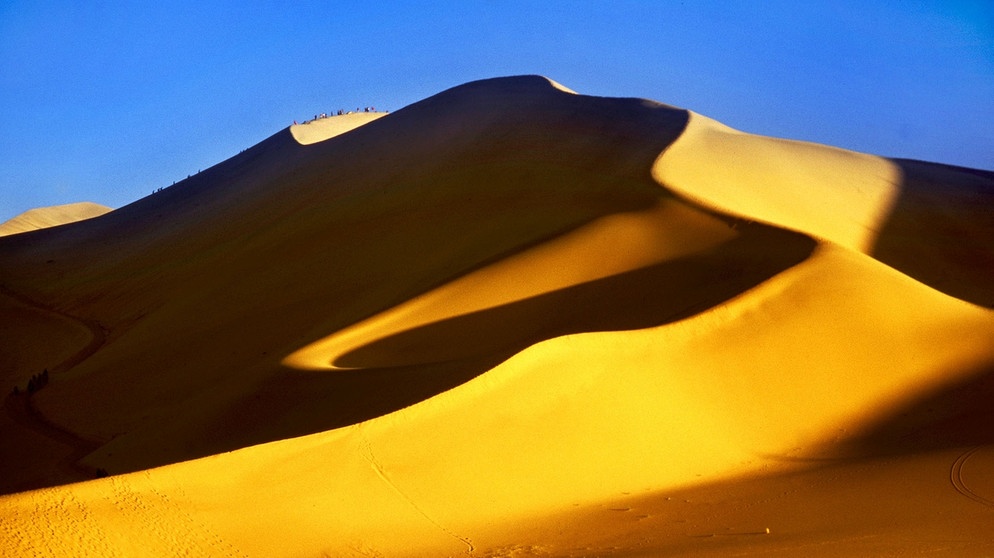 Berg Mingsha in der Wüste Gobi | Bild: picture-alliance/dpa
