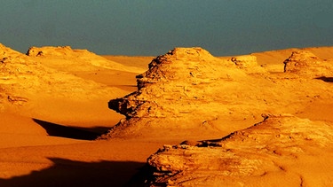 Eine Binnenwüste weit weg vom Meer: Qaidam-Wüste auf dem tibetischen Hochplateau | Bild: picture-alliance/dpa