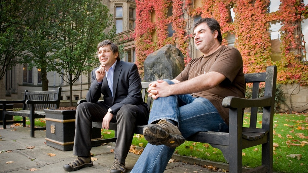 Die Nobelpreisträger Physik 2010 Andre Geim und Konstantin Novoselov | Bild: picture-alliance/dpa