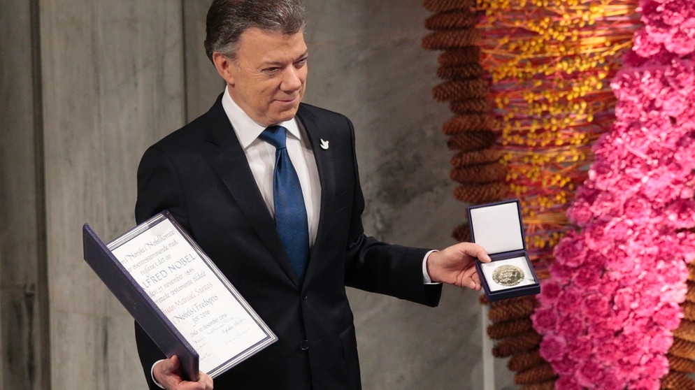 Präsident Juan Manuel Santos nimmt Friedensnobelpreis 2016 entgegen. | Bild: dpa-Bildfunk