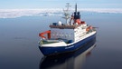 Der deutsche Forschungseisbrecher Polarstern im Arktischen Ozean. | Bild: 3Sat/radiobremen/Boris Hellmers