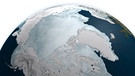 Satellitenbild der Arktis im März 2011 (oben) und September 2011 (unten). Am Ende des Winters ist die Fläche des Meereises größer als am Ende des Sommers. | Bild: NASA