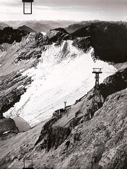 Blick auf den nördlichen Schneeferner-Gletscher auf dem Zugspitzplatt im Jahr 1961. | Bild: www.bayerische-gletscher.de