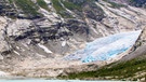 Gletscherrückzug am Nigardsbreen von 2009 bis 2015. Die Gletscherzunge Nigardsbreen in Norwegen hat sich von 2009 bis 2015 deutlich zurückgezogen. Ein Beispiel für die durch den Klimawandel verursachte Gletscherschmelze. | Bild: picture-alliance/dpa