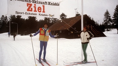 Costa Cordalis beim Langlaufen im Dezember 1981 in Kniebis | Bild: picture-alliance/dpa