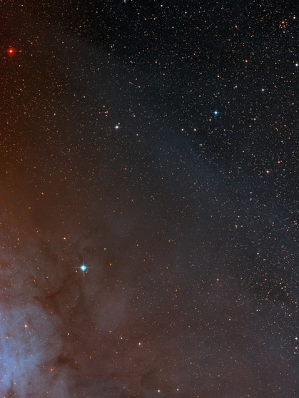 Weitwinkelaufnahme Sternfeld um Doppelstern AR Scorpii | Bild: Digitized Sky Survey 2. Acknowledgement: Davide De Martin