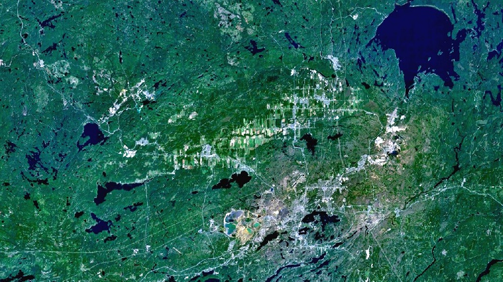 Das Sudbury Becken in Kanada ist der Einschlagkrater eines Meteoriten und zählt zu den größten Meteoritenkratern der Welt. | Bild: NASA