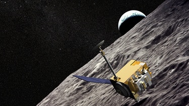 Sonde LRO (Illustration). Die NASA-Mondsonde LRO kreist in dichtem Abstand um den Mond und erstellte eine dreidimensionale Karte des Mondes. Aber der LRO knipst weiter - seht selbst! | Bild: NASA