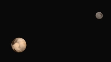 Pluto und Charon, aufgenommen am 13. und 14. Juli 2015 von der NASA-Sonde New Horizons | Bild: NASA/JHUAPL/SWRI