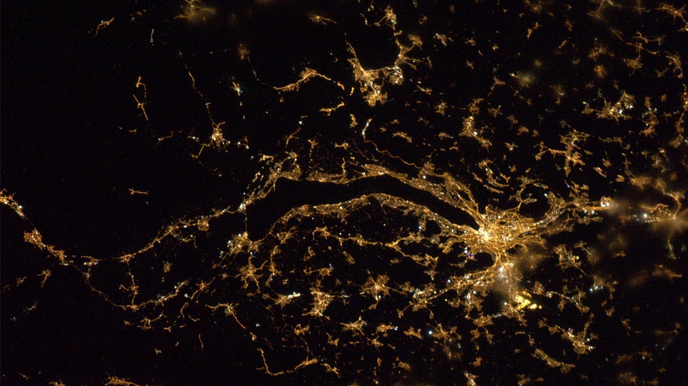 Zürichsee bei Nacht | Bild: ESA/NASA