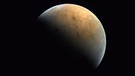 Erstes Foto der Sonde Hope vom Mars. Erstes Foto der Sonde Hope der Vereinigten Arabischen Emirate vom Mars, 25.000 Kilometer über dem Planeten. | Bild: picture alliance/Newscom/UAE SPACE AGENCY