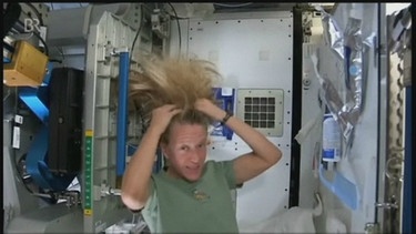 Astronautin Karen Nyberg aus der ISS | Bild: Bayerischer Rundfunk