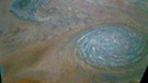 Juno fotografiert am 1. April 2018 einen Sturm auf Jupiter. | Bild: NASA/JPL-Caltech/SwRI/MSSS/Emma Walimaki